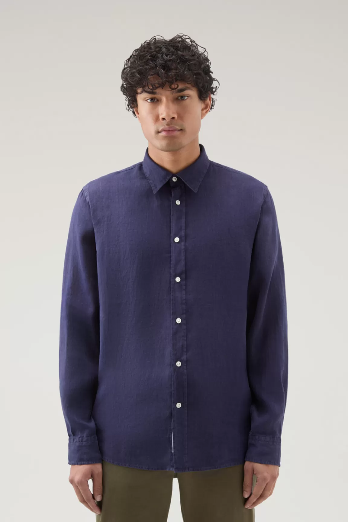 Uomo Woolrich Camicie>Camicia In Puro Lino Tinta In Capo